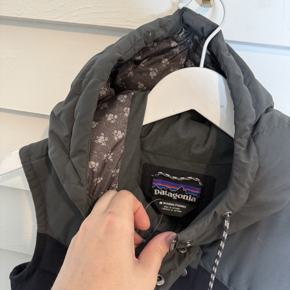 Patagonia BIVY Hooded Vest Down Filled Women's Jacket Black Gray Medium - Picture 3 of 9